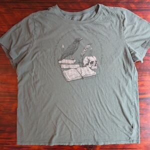 Torrid Size 1 Heritage Tee Edgar Allen Poe Quote